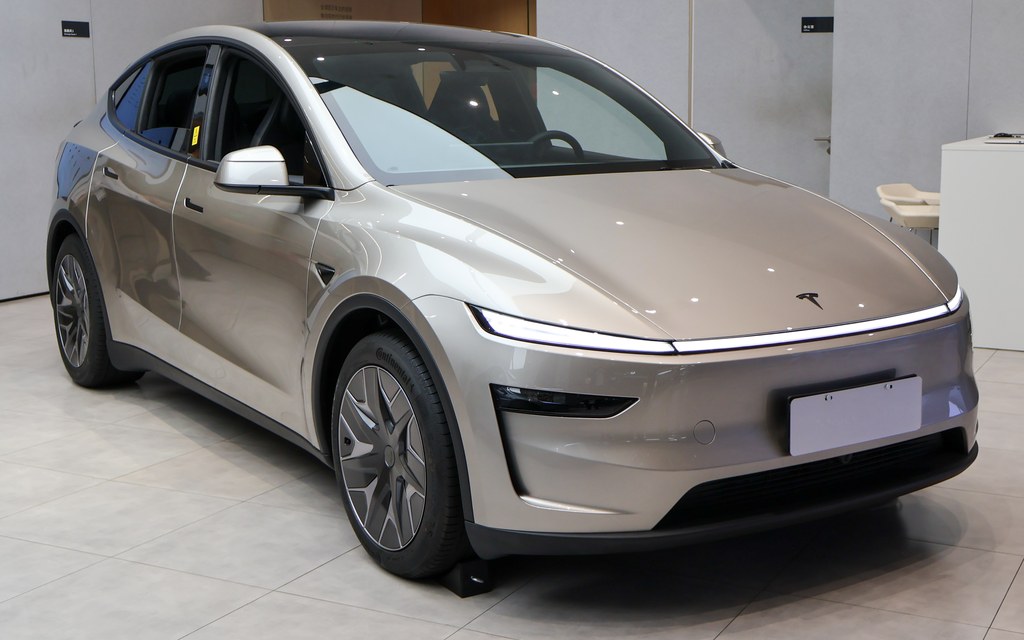 Model Y Premium